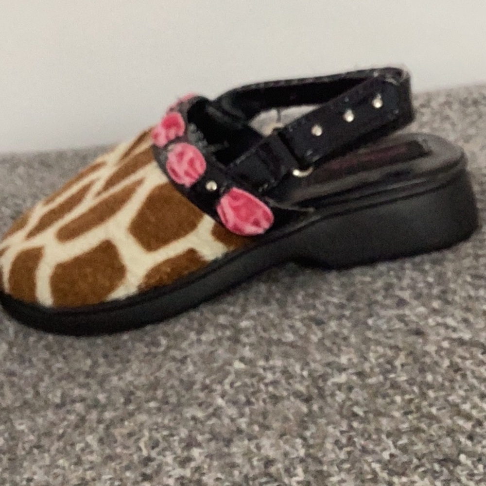 Stride rite size 7 toddler clog - Picture 3 of 4